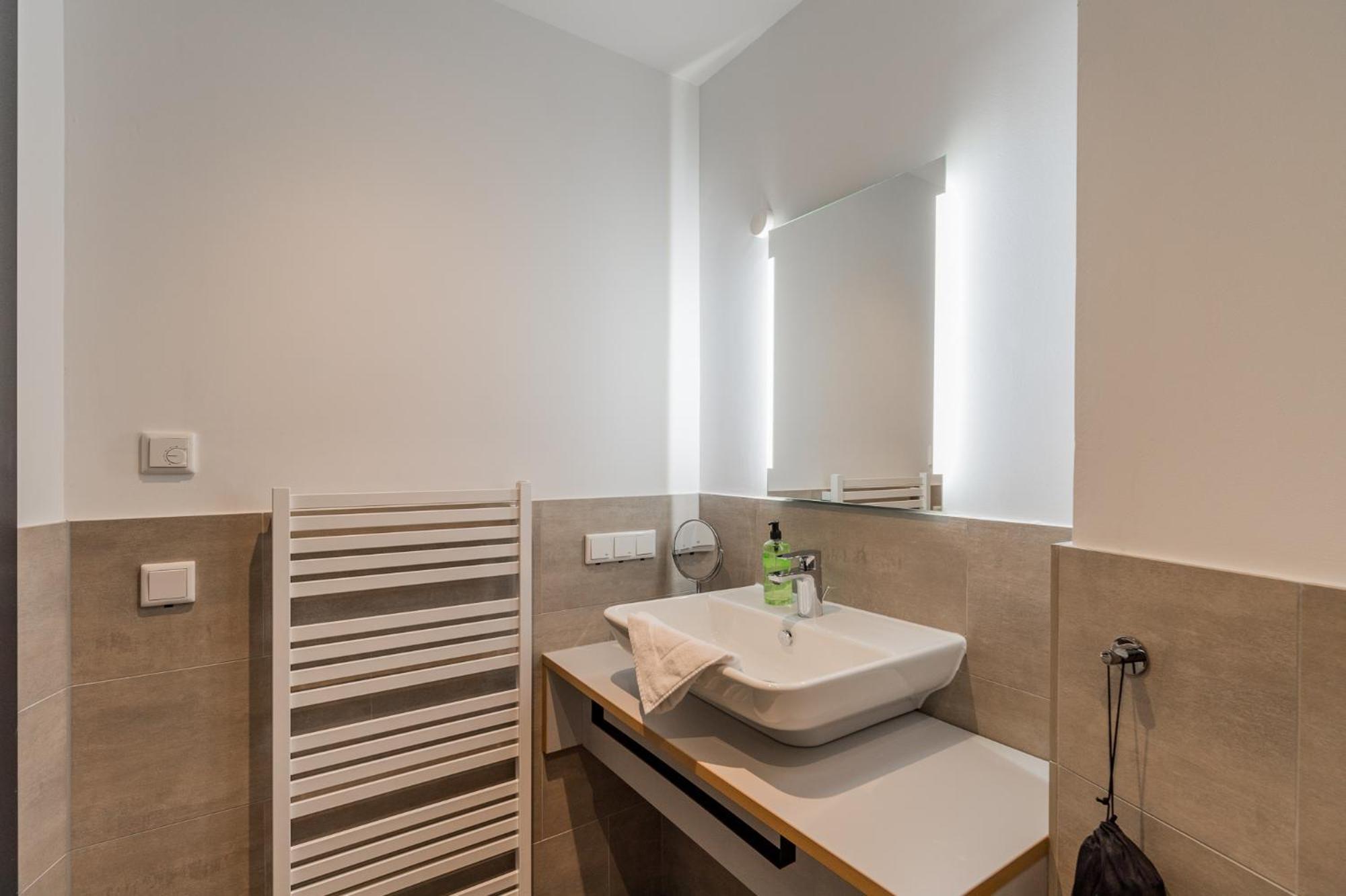 Nena - Kreuzberg 61 Appart hôtel 3*
